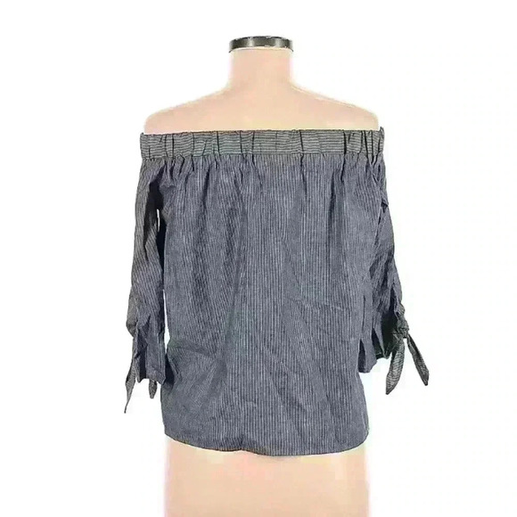 Romeo& Juliet Couture Off Shoulders size M - Picture 2 of 2